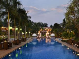 Golkonda & Hotel 5*